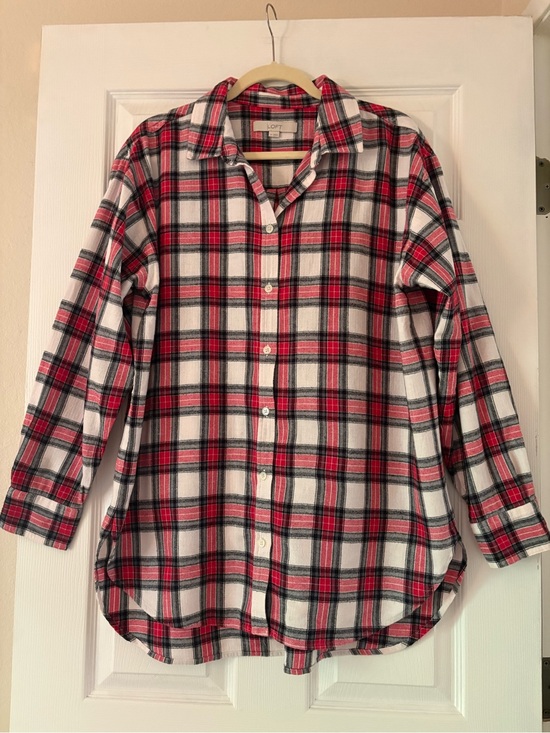 LOFT Tops - LOFT Red, White and Black Plaid Button-Down Shirt
